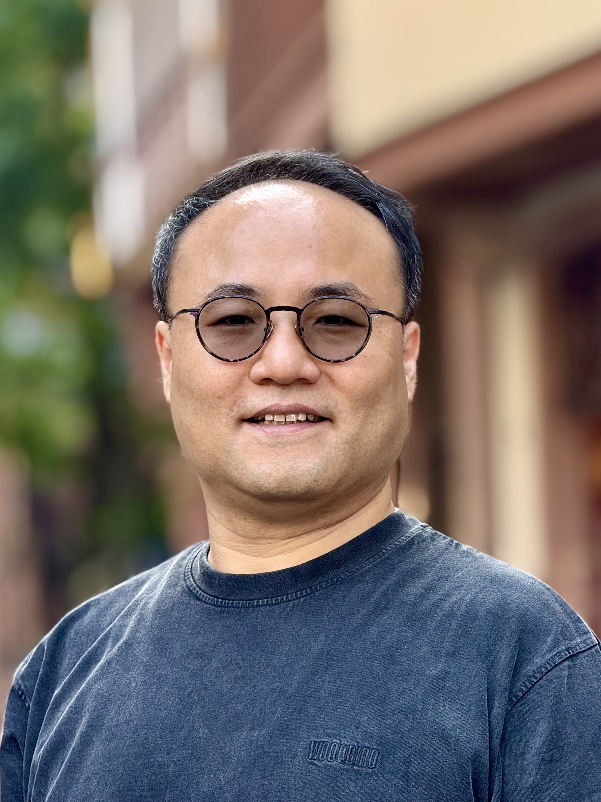 김경래 사진
